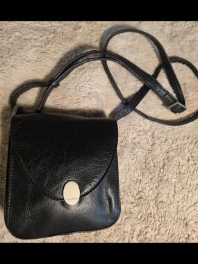 PICARD Black Leather Crossbody Bag with Silver Hardware